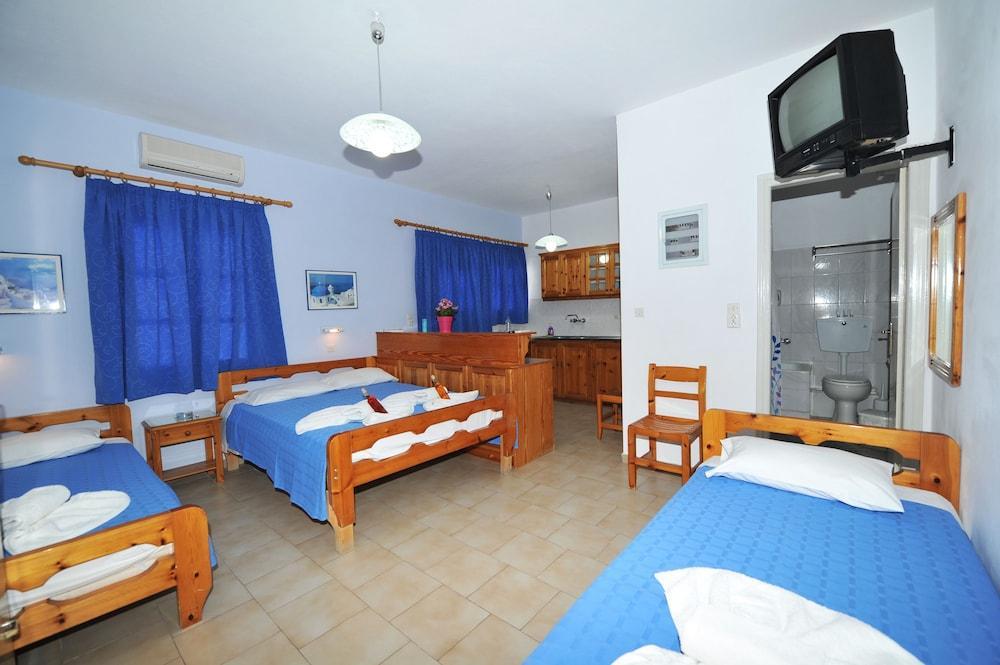 Santa Barbara Hotel Perissa  Esterno foto